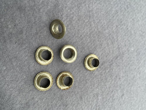 Höfner guitar bushings 6mm